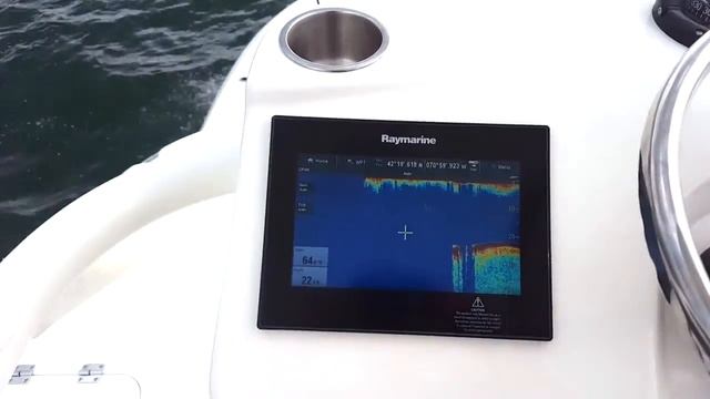 Boston Whaler 370 Outrage Triple 350 Merc Verado