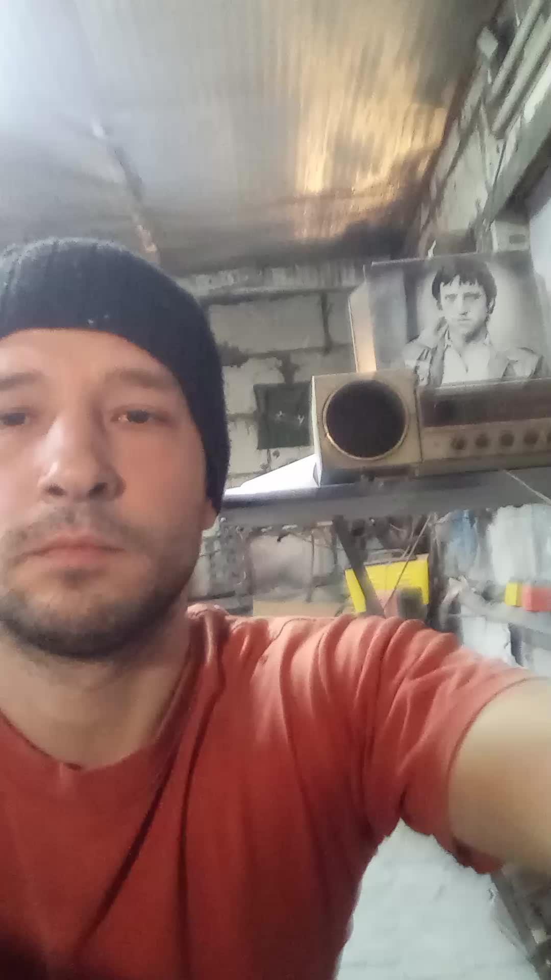 Слушаем винил