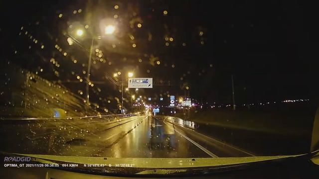 Roadgid Optima GT пример ночной съемки в дождь