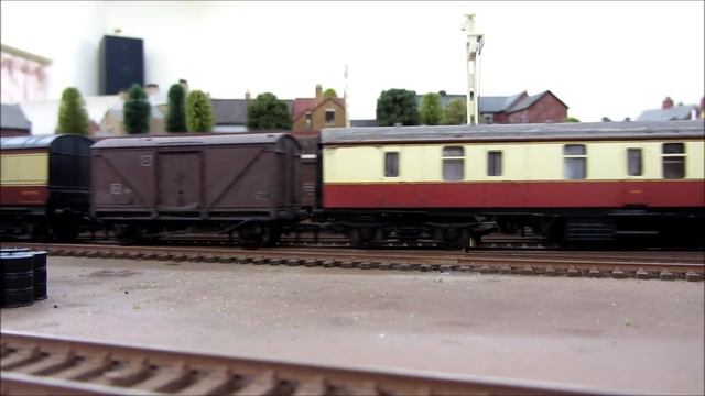 From The Lineside - Number 10 (Eastern Region Pacifics)(03-06-2012).wmv