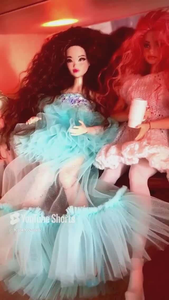 👋Угадайте, кто у меня в любимицах_!🤫👄💋🧜_♀️#barbiecollector #барбирусалка