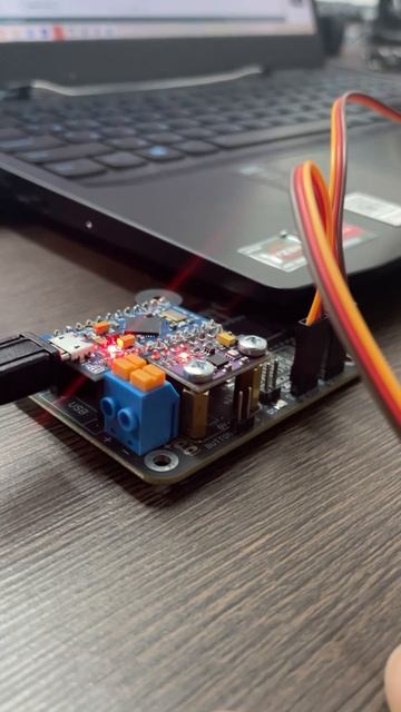 Rocket tournament servos