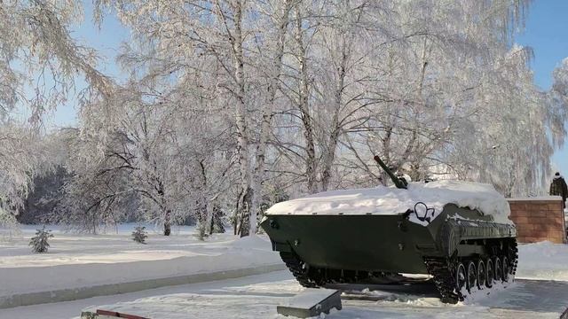 Военная техника зимой. Футаж.