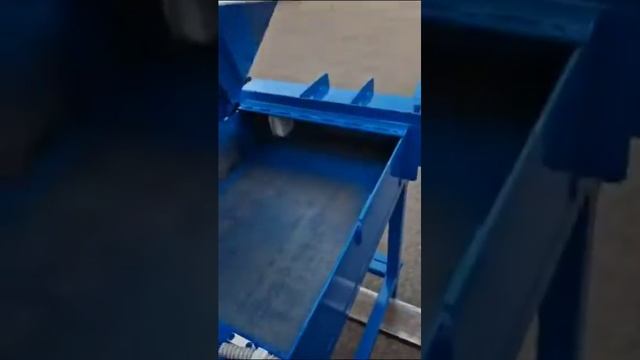 Отгрузка агрегата для сена и опилок