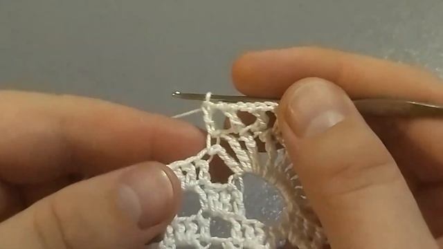 Простейшая салфетка крючком для начинающих. Очень подробный мастер-класс. Часть 3