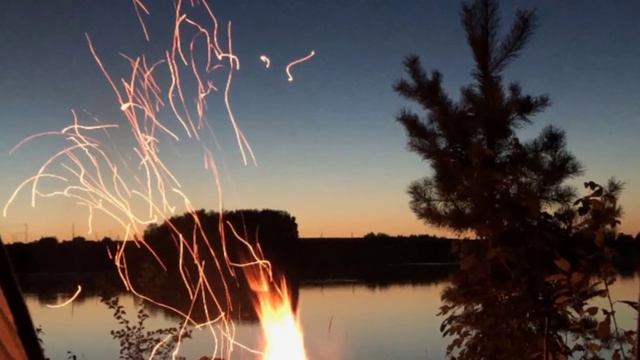Не уходи. Побудь со мною...