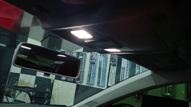 Farol de milha e fio neon Nivus Comfortline