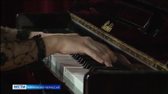 В Хабезе прошел настоящий бал в лучших традициях придворного этикета