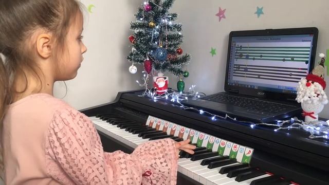 SOFT MOZART Winter Recital 2019-2020, Krylatov. “Lullaby of the Bear” R3, plays Veronica, 7 years