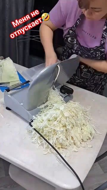 опять мариную капусту))