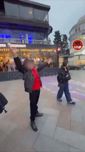 не равнодушный прохожий