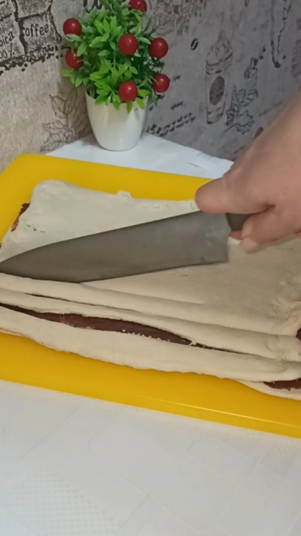 Булочки из слоёного теста😋