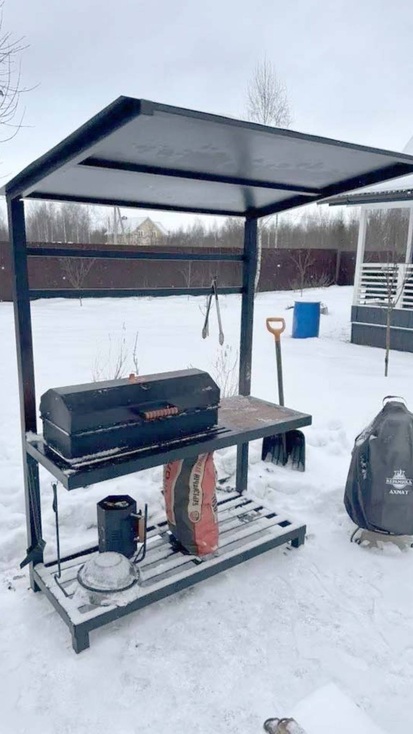 Мангал-барбекю "Лофт Е4" по т.84957644402 или mos-mangal.ru/?p=28499
⠀