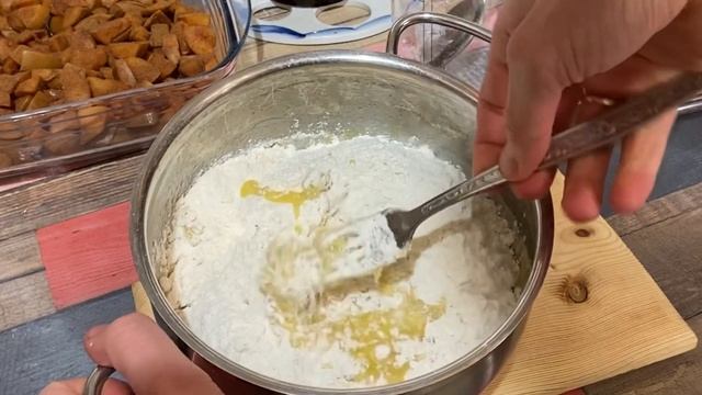 Яблочный крамбл. Самый быстрый и лёгкий пирог