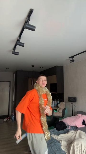 1000002758.mp4