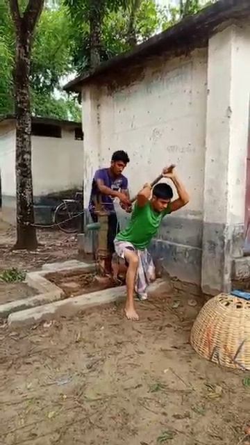 A new technique to steal #funny #shortvideo #funnyvideo @Villagefun23 @Raselbro24 #share video