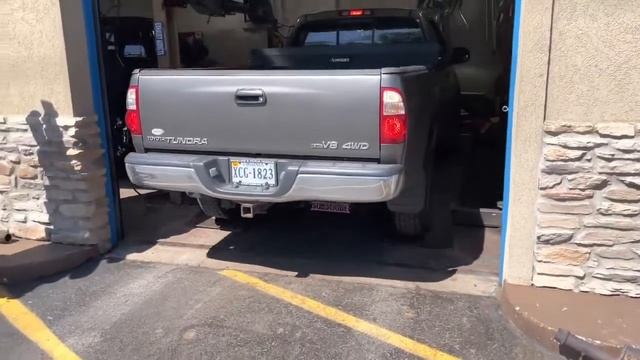 2006 Toyota Tundra 4.7L V8 ESCAPE con TUBOS RECTOS!
