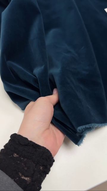 Бархат Chanel. Цвет морской воды