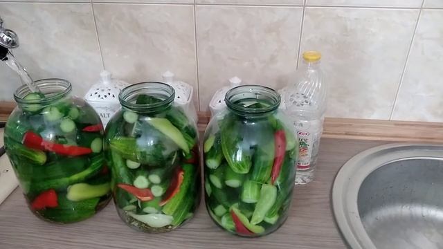 Лёгкий рецепт огурцов на зиму.