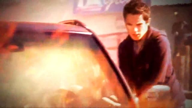 The Secret Circle Opening