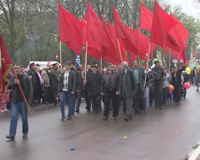 1 мая 2011года Первомайская демонстрация в Ейске. Архив Батуринец А.А.