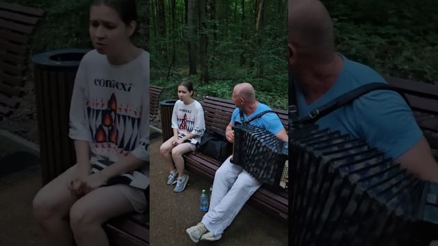 2_5231460888845766953.mp4