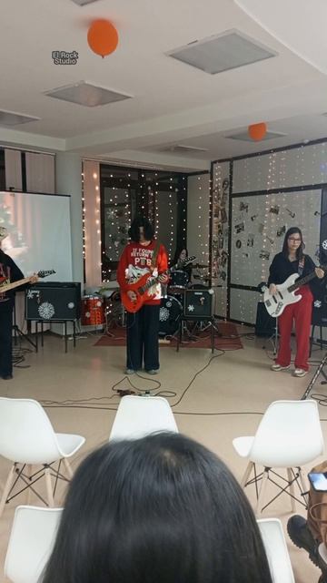 21.12.24г. Новогодний ёлка 🎄Докурова Виктория 🎸Глушаков Сергей🎸Сарсенбаева Саглара🎸 группа С7🥁