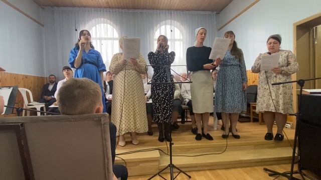 Голос трубный звучит
