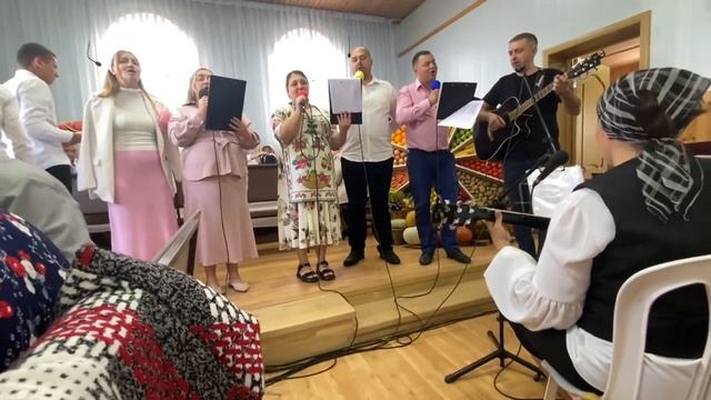 У нас сегодня день подяки