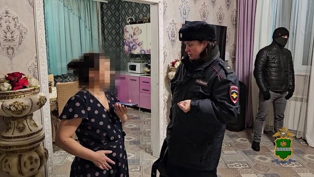 Сотрудники полиции принимают меры по обеспечению охраны общественного порядка на территории региона