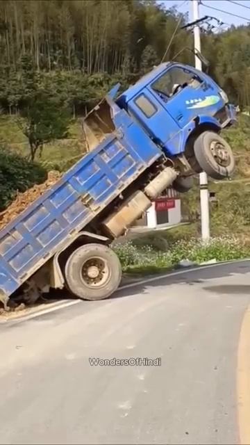 Amazing Skills from This  Truck Driver!😱