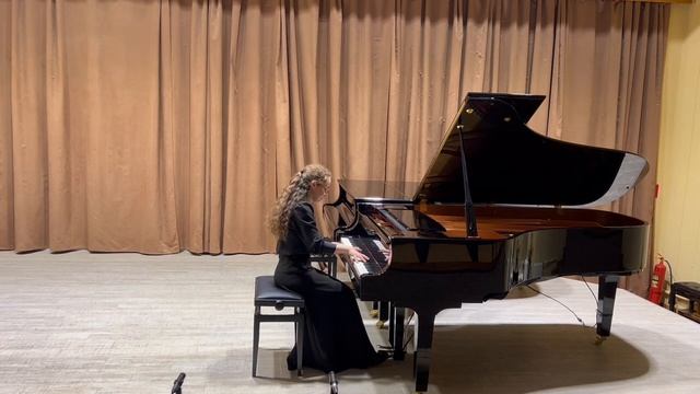 Ваганова Алиса 15лет Ф.Шопен Этюд N9 ор.25