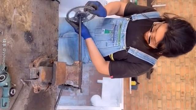 zhùlì qìGeng: Homemade four-legged running booster￼