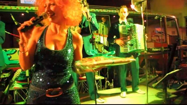 ROSSELLA FERRARI E I CASANOVA - MI HAI FATTO INNAMORARE