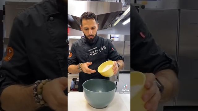 шарлотка с яблоками