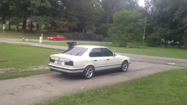 BMW 525I burnout