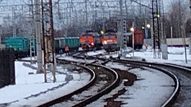 21 января 2025 г. Тепловоз 2М62-1046 Следует с резервом Колпино
