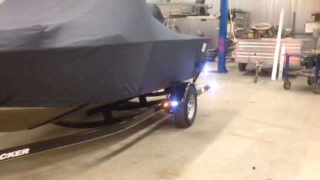 Габаритные фонари LED на легковых прицепах