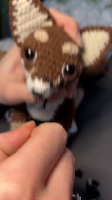 Срезаю нос игрушке