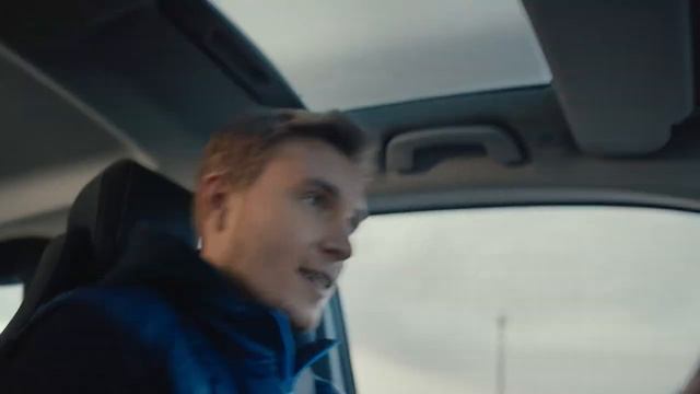 BMW i3 Заряжен эмоциями. Разворачивайся