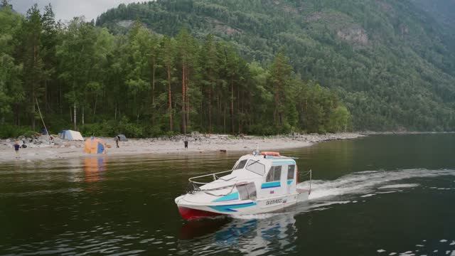 Горный Алтай 4К. По Телецкому до реки Большая Чили.