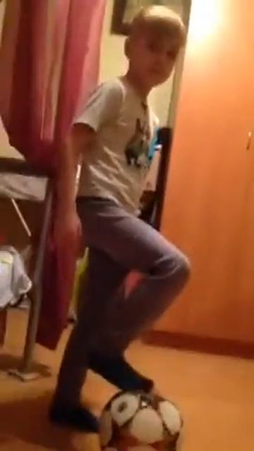 gelik a    На  минуттанцовщик тут