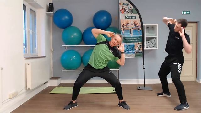 Fitnessboxen und "Bauchspezial"