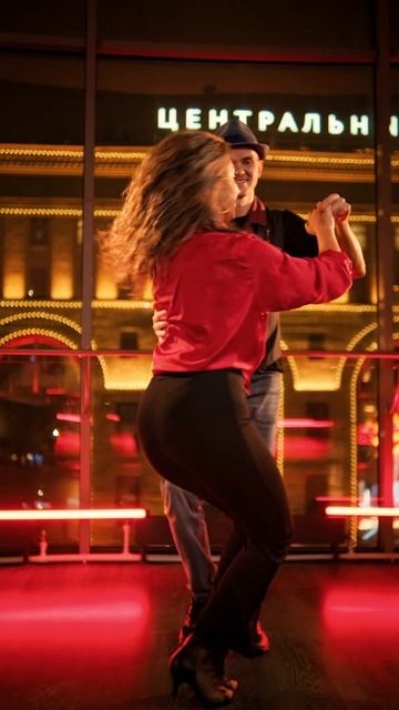 Bachata in Moscow Vadim Supsun & Elya Ozdemir. Dani J - Sexting #dance #bachata