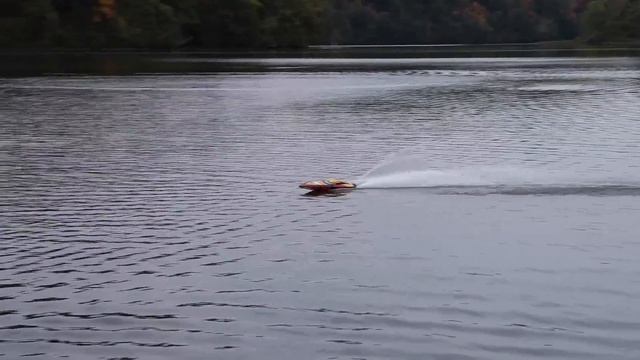 FASTEST & MOST POWERFUL RC SPEED BOAT with SELF-RIGHTING! - Pro Boat Sonicwake