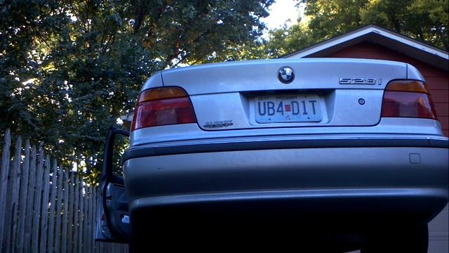 1998 BMW 528i start and rev