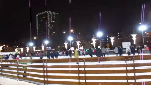 Ледовый каток Путешествие в Рождество. Зимняя сказка

#карусель #праздники #новыйгод #развлечения