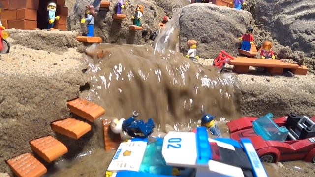 LEGO DAM BREACH AND MINI BRICK CITY DESTROY