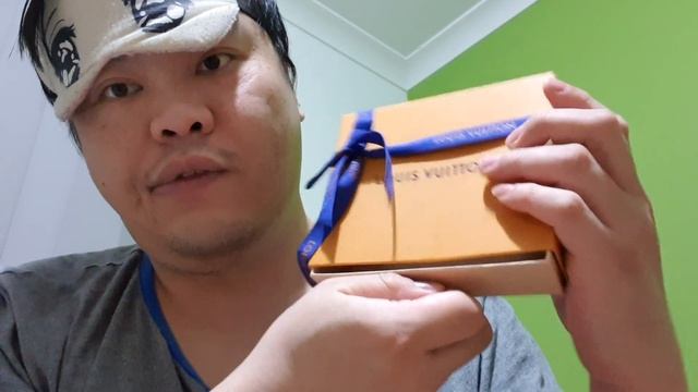UNBOXING LOUIS VUITTON | 2020 CHRISTMAS COLLECTION | MINI POCHETTE ACCESSOIRES | ROUND COIN PURSE