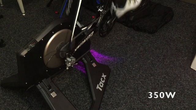 Tacx Neo Smart Trainer - Sound Check and LED Light Show